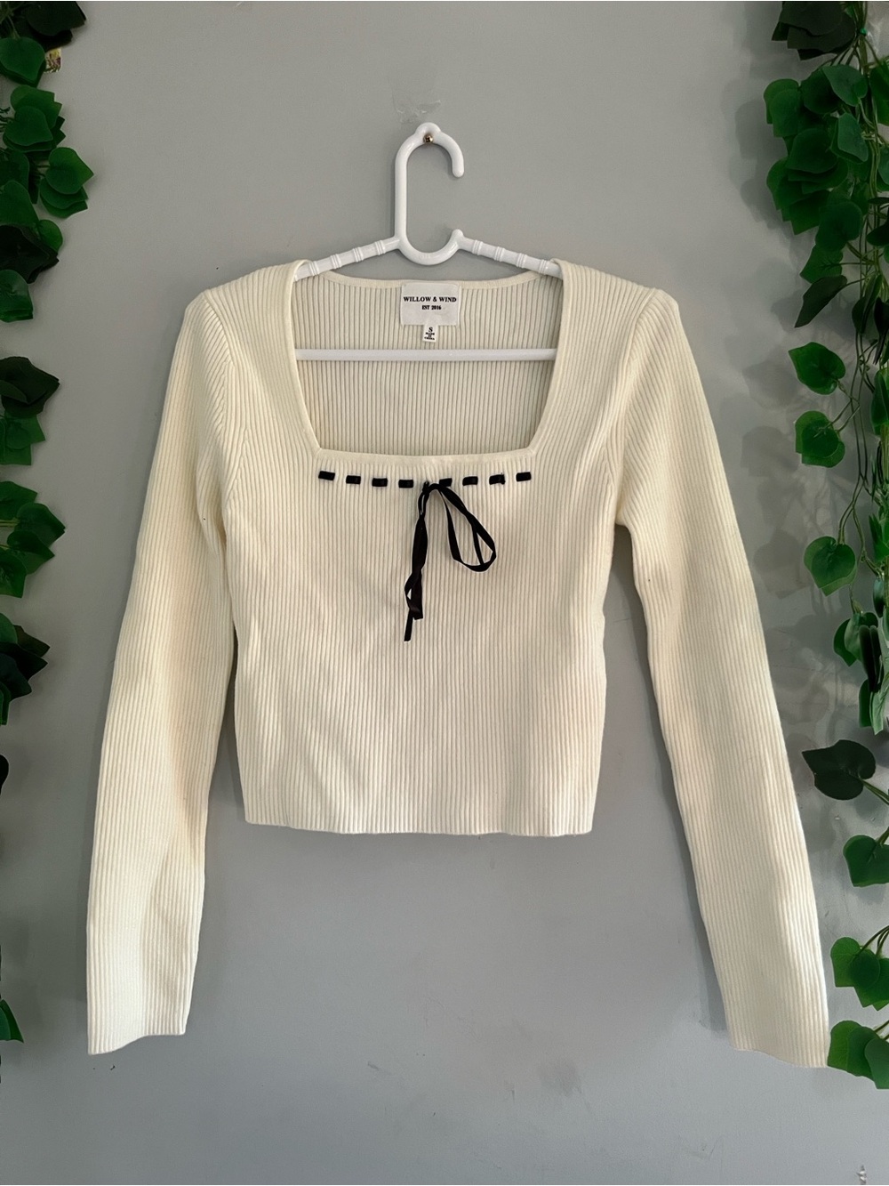 Willow & Wind Cream Ribbed Long Sleeve Square Neck Top with Black Tie